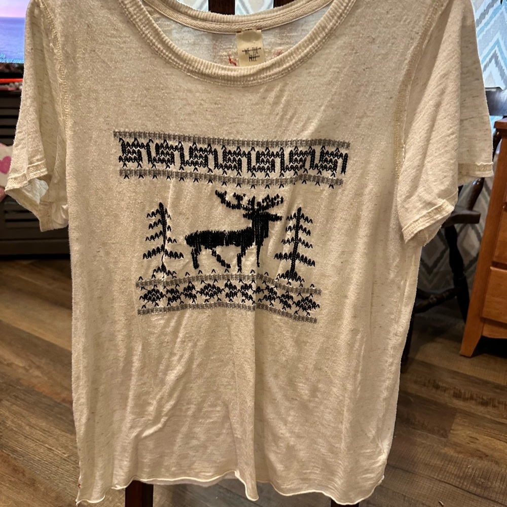 We The Free embroidered wildlife tee, size L